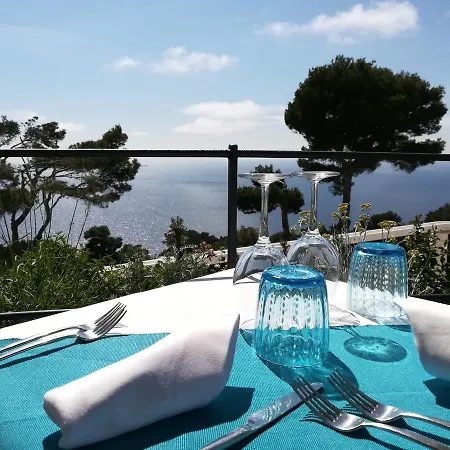 Orsa Maggiore Otel